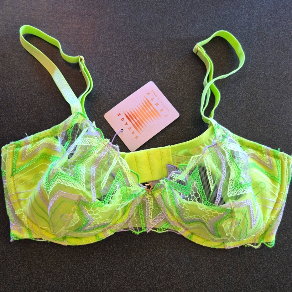 Savage X Fenty Green Star Mesh Bra with Underwire Support 36DD 36E
